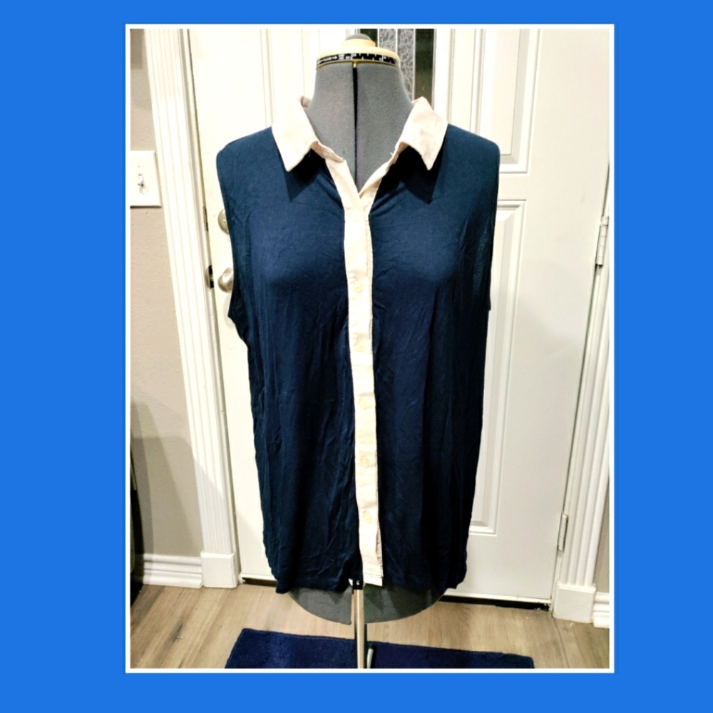 PINQUE women's sleeveless navy and cream button down top size XL